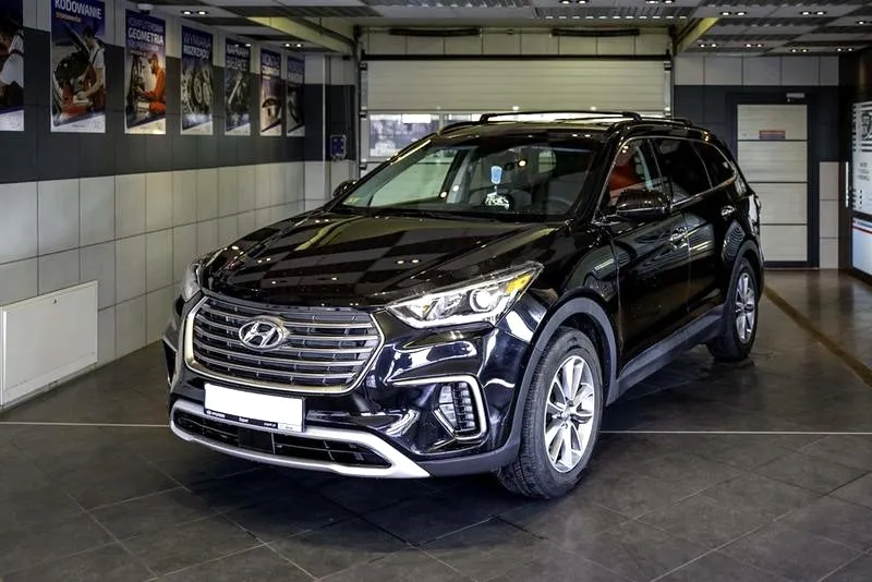 Hyundai Santa Fe: test SUV-a, realne spalanie i cena. Czy warto?