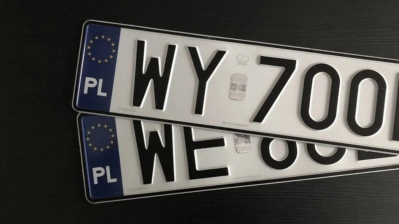 Rejestracja auta ZGY: Praktyczne wskazówki, jak uniknąć błędów i zachować tablice