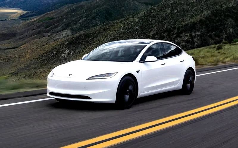 Tesla z USA: Czy oszczędności na pewno są tak realne? Sprawdź, ile naprawdę kosztuje!
