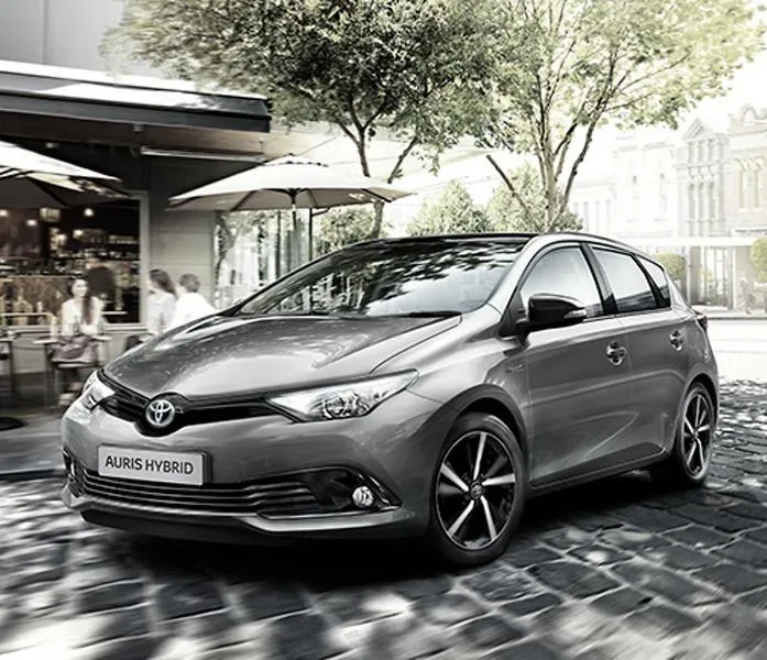 Akumulator 12V w toyocie auris hybrid
