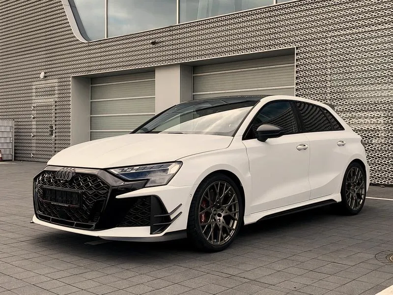 Audi RS1