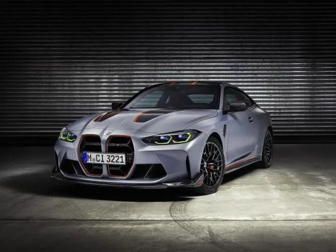 BMW M4 CSL