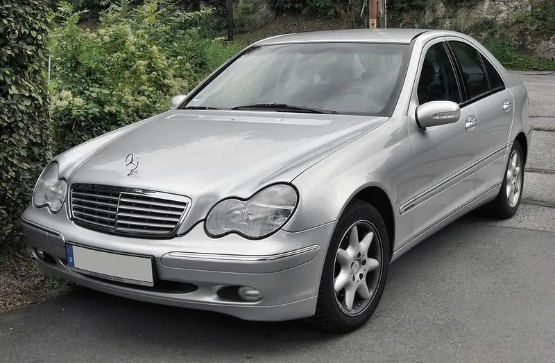 Cos warto wiedzieć o W203