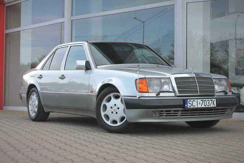 Mercedes W124