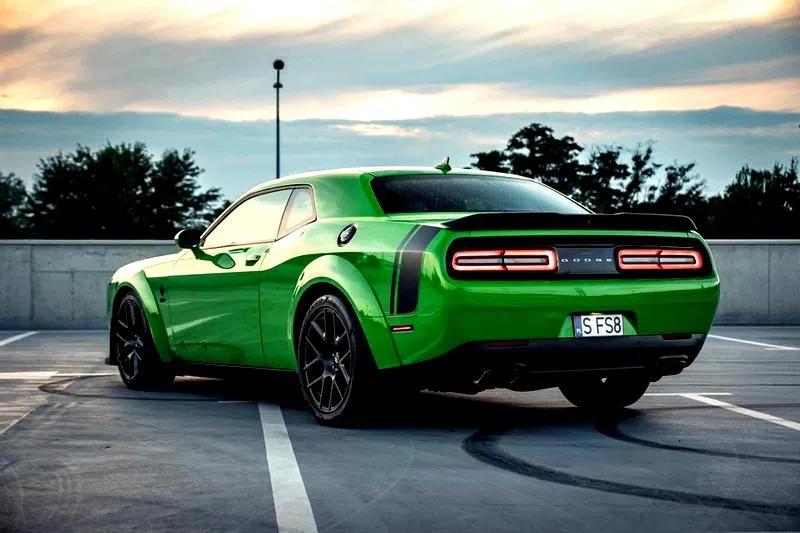 Negocjacja ceny Dodge Challengera