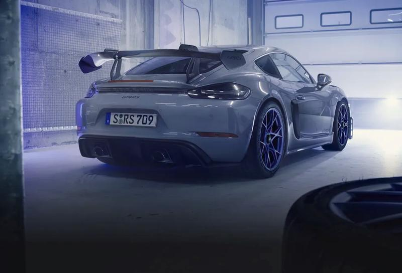 Porsche GT4 RS