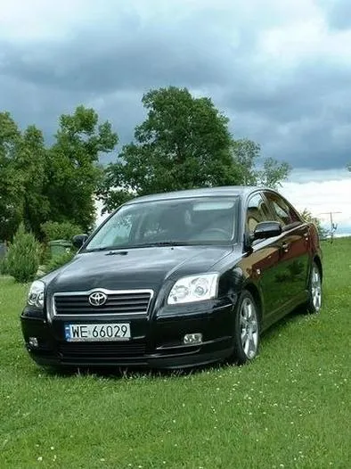 Toyota Avensis II