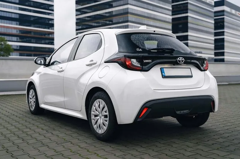 Toyota Yaris Hybrid